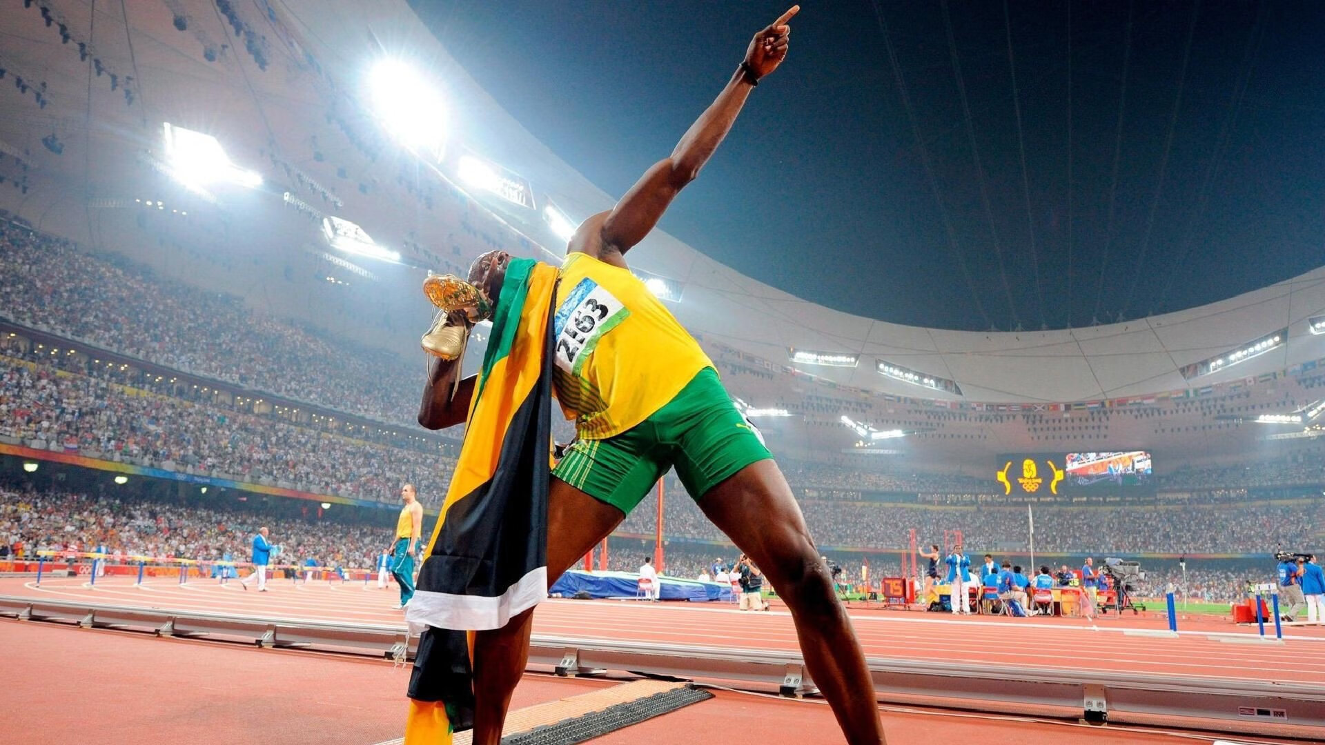 速度滑冰世锦赛激战正酣 新锐选手打破纪录惊艳全场