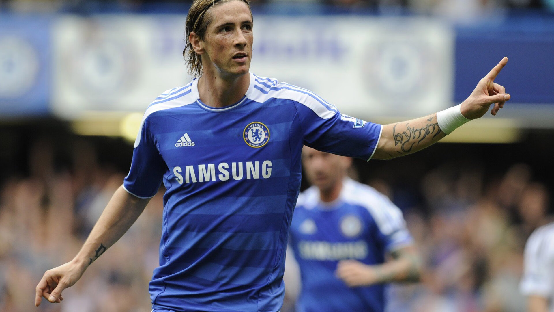 NBA全明星赛星光熠熠 新生代球员闪耀舞台